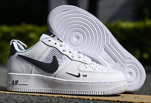 Women Air Force 1 044